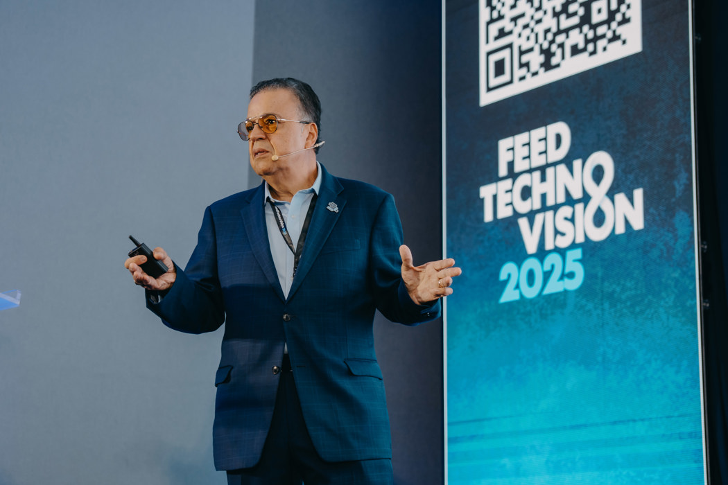 Mr. Gerardo Morantes presenting during FeedTechnoVision